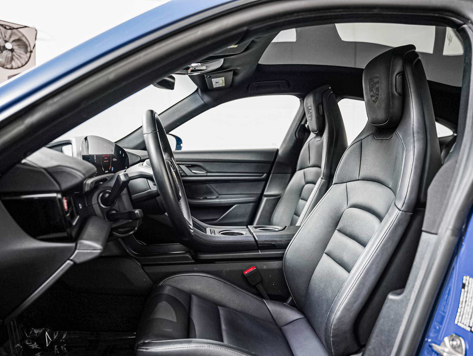 Certified 2023 Porsche Taycan RWD image 5