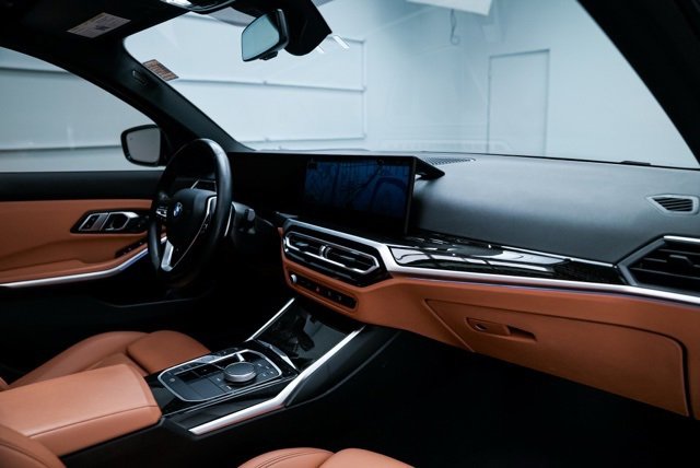 Used 2023 BMW 330i xDrive Sedan w/ Premium Package image 14