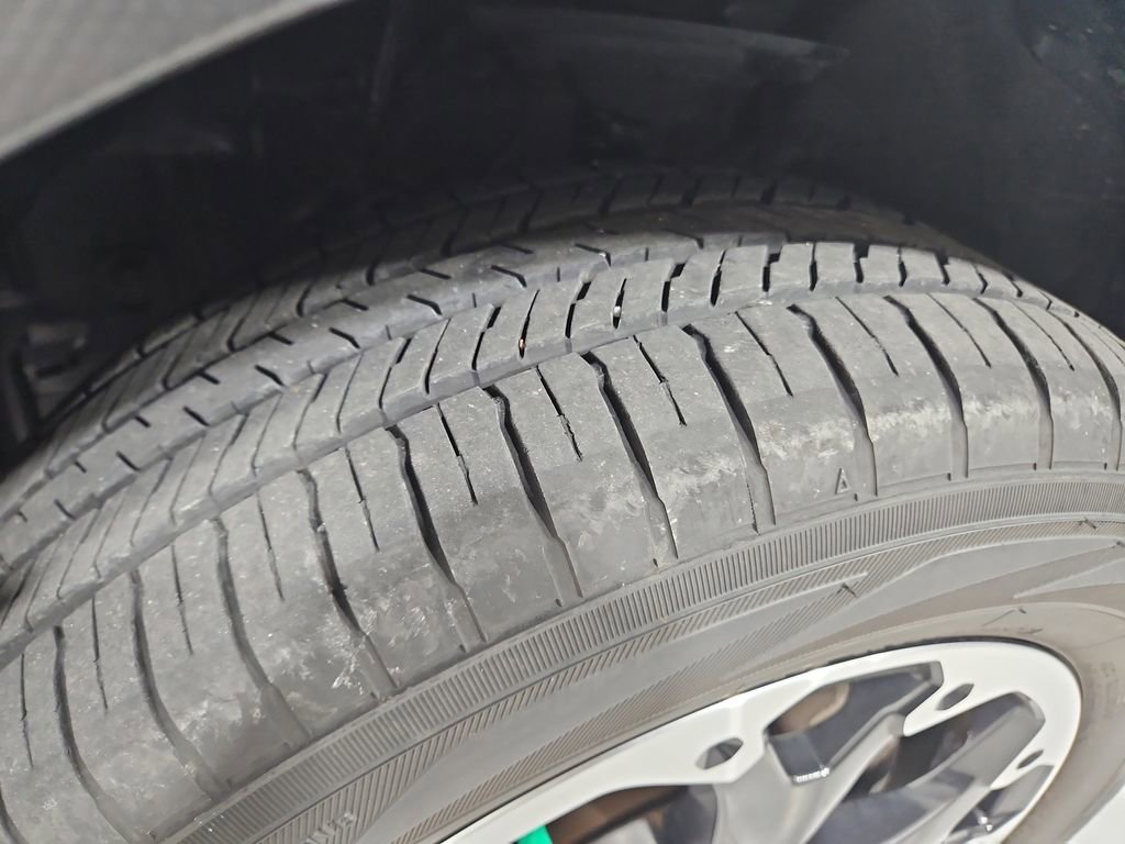 Certified 2023 Subaru Crosstrek 2.0i image 28