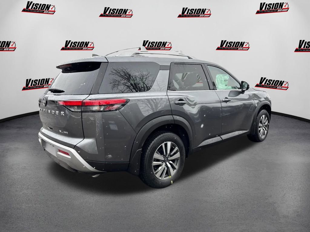 New 2025 Nissan Pathfinder SL image 5