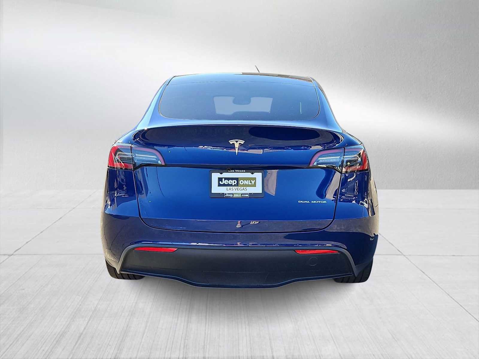 Used 2024 Tesla Model Y Long Range image 7