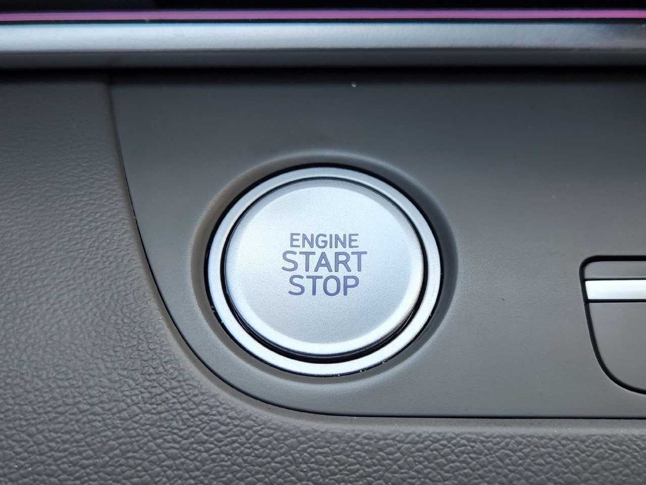 Used 2024 Hyundai Elantra SEL FWD image 16