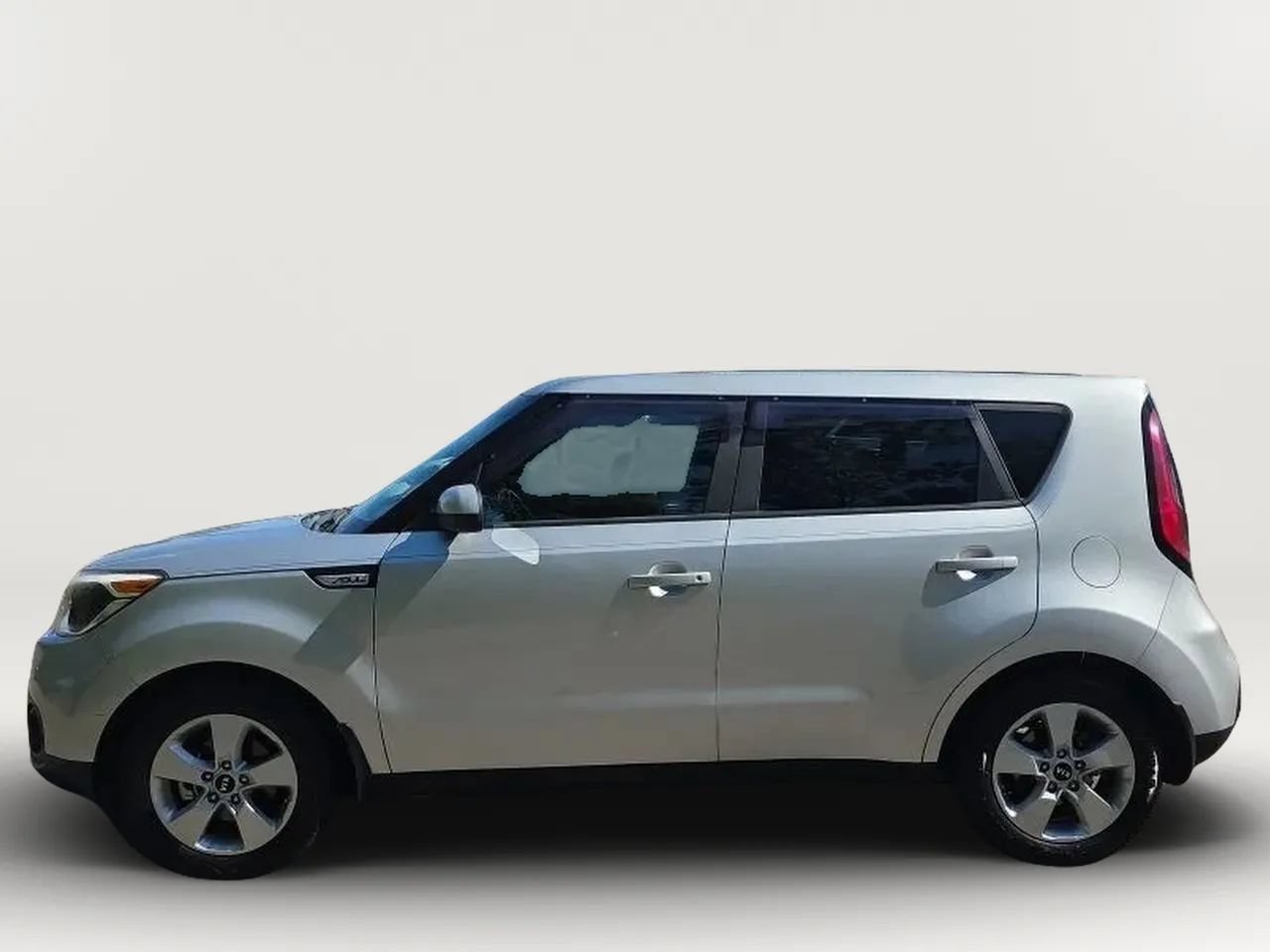 Used 2019 Kia Soul FWD image 5
