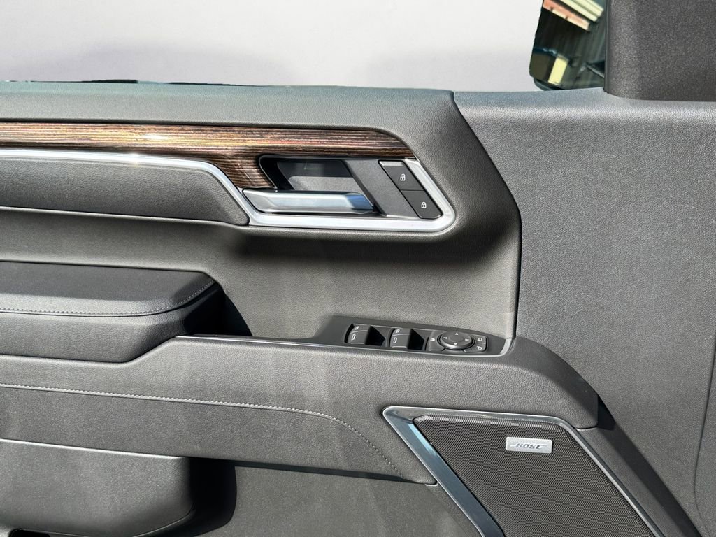 Used 2026 GMC Sierra 1500 Elevation image 23