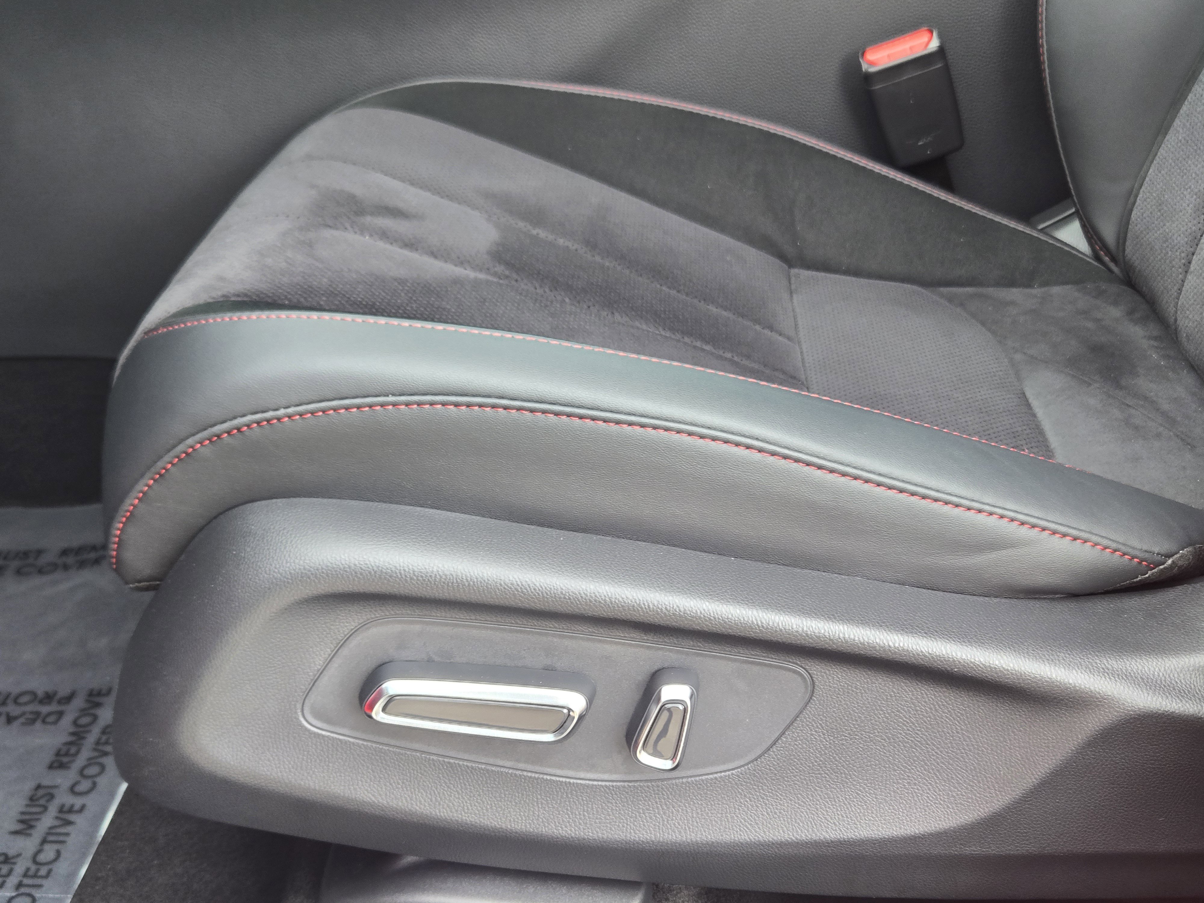 Certified 2025 Acura ADX A-Spec image 26