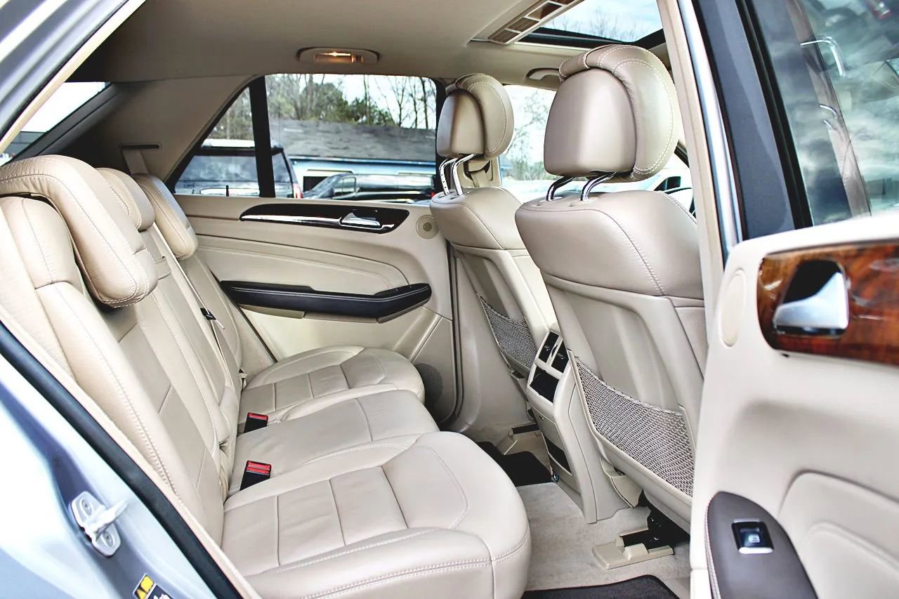 Used 2014 Mercedes-Benz ML 350 4MATIC image 33