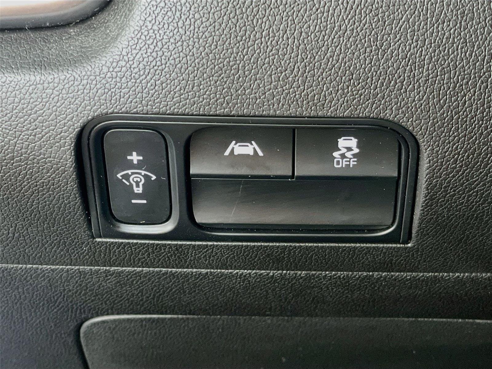 Used 2023 Kia Sorento S w/ Panoramic Sunroof Package FWD image 14