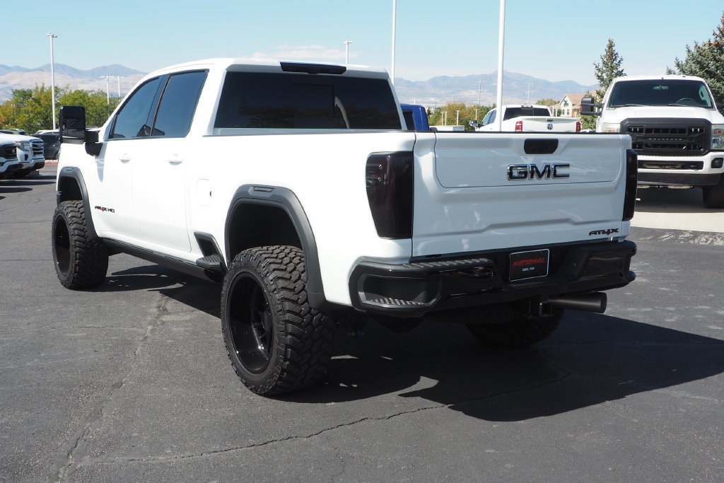 Used 2026 GMC Sierra 2500 AT4X AWD/4WD image 7