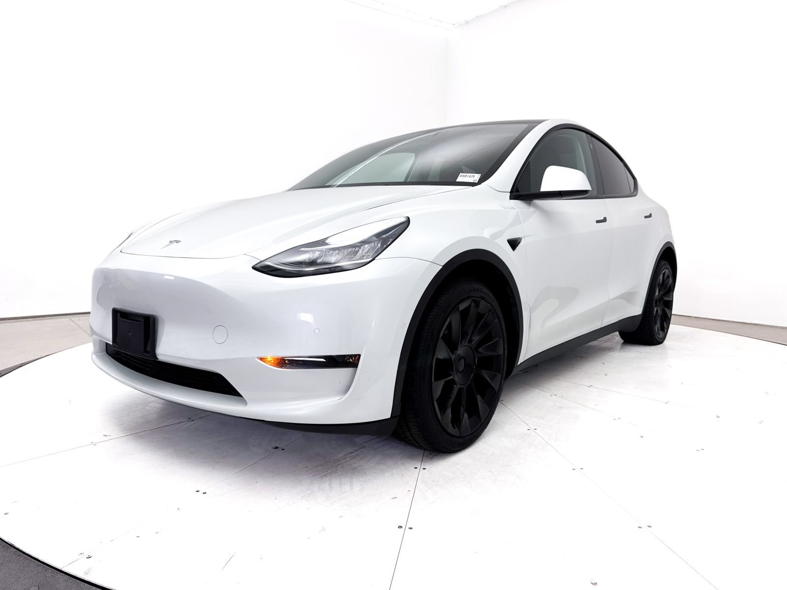 Used 2022 Tesla Model Y Long Range AWD/4WD image 14