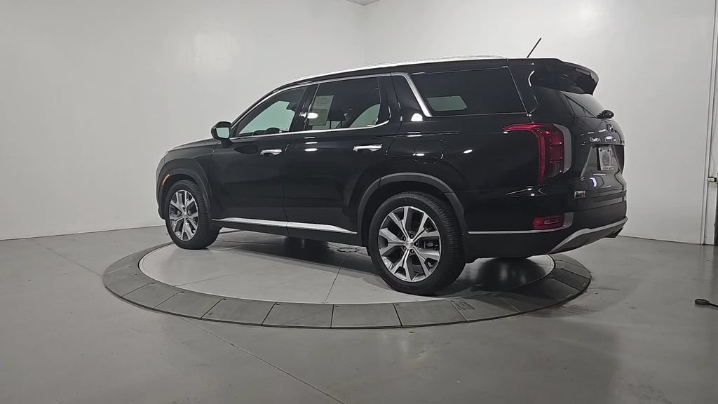 Used 2022 Hyundai Palisade SEL w/ Convenience Package FWD image 3