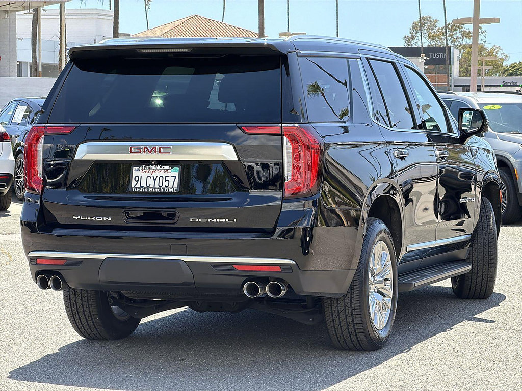 Used 2024 GMC Yukon Denali AWD/4WD image 7