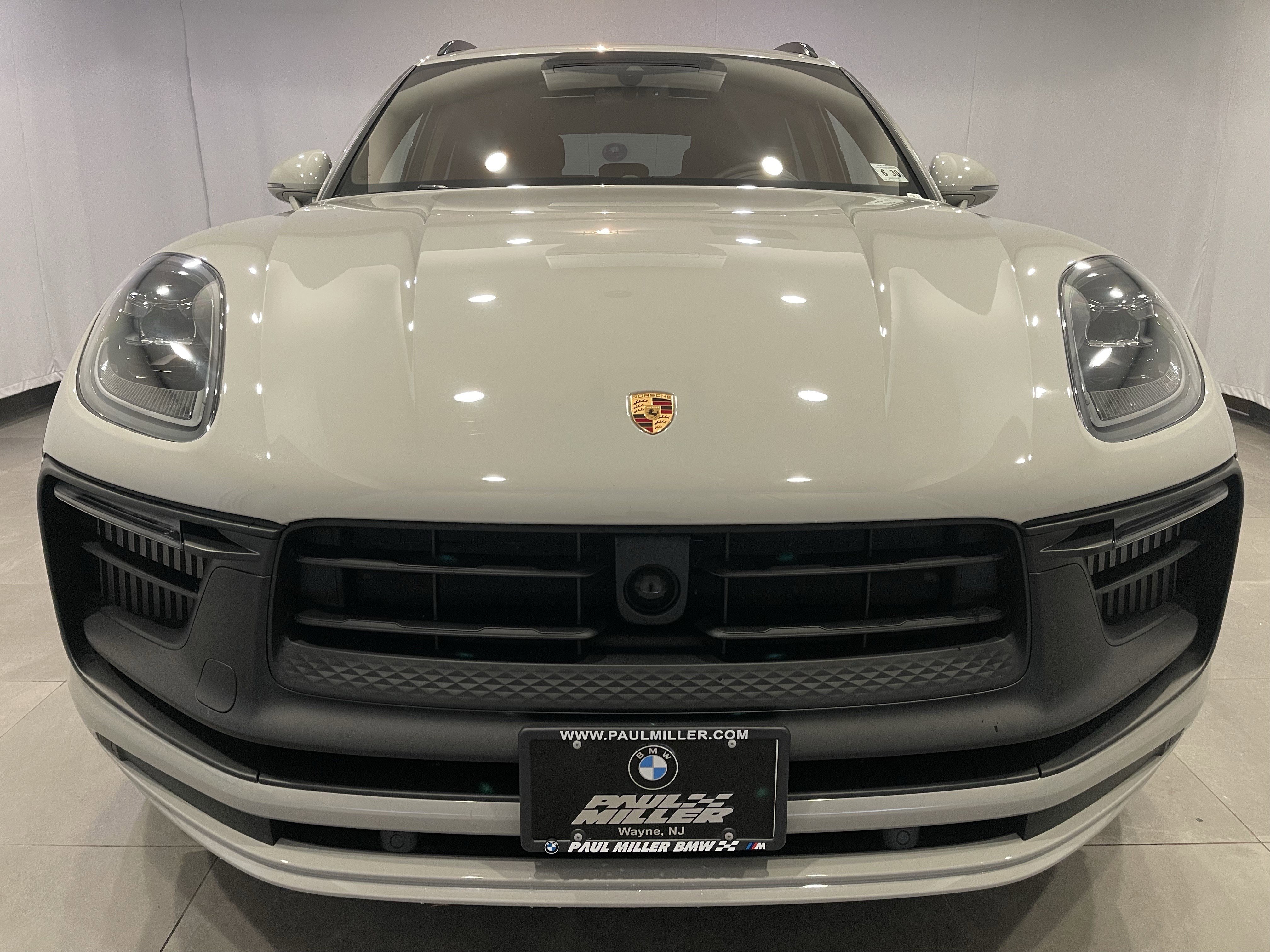 Used 2025 Porsche Macan GTS image 2