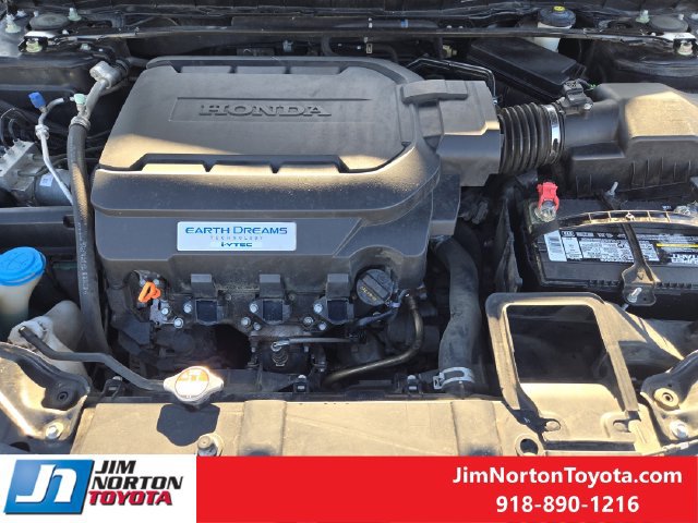 Used 2016 Honda Accord EX-L image 32