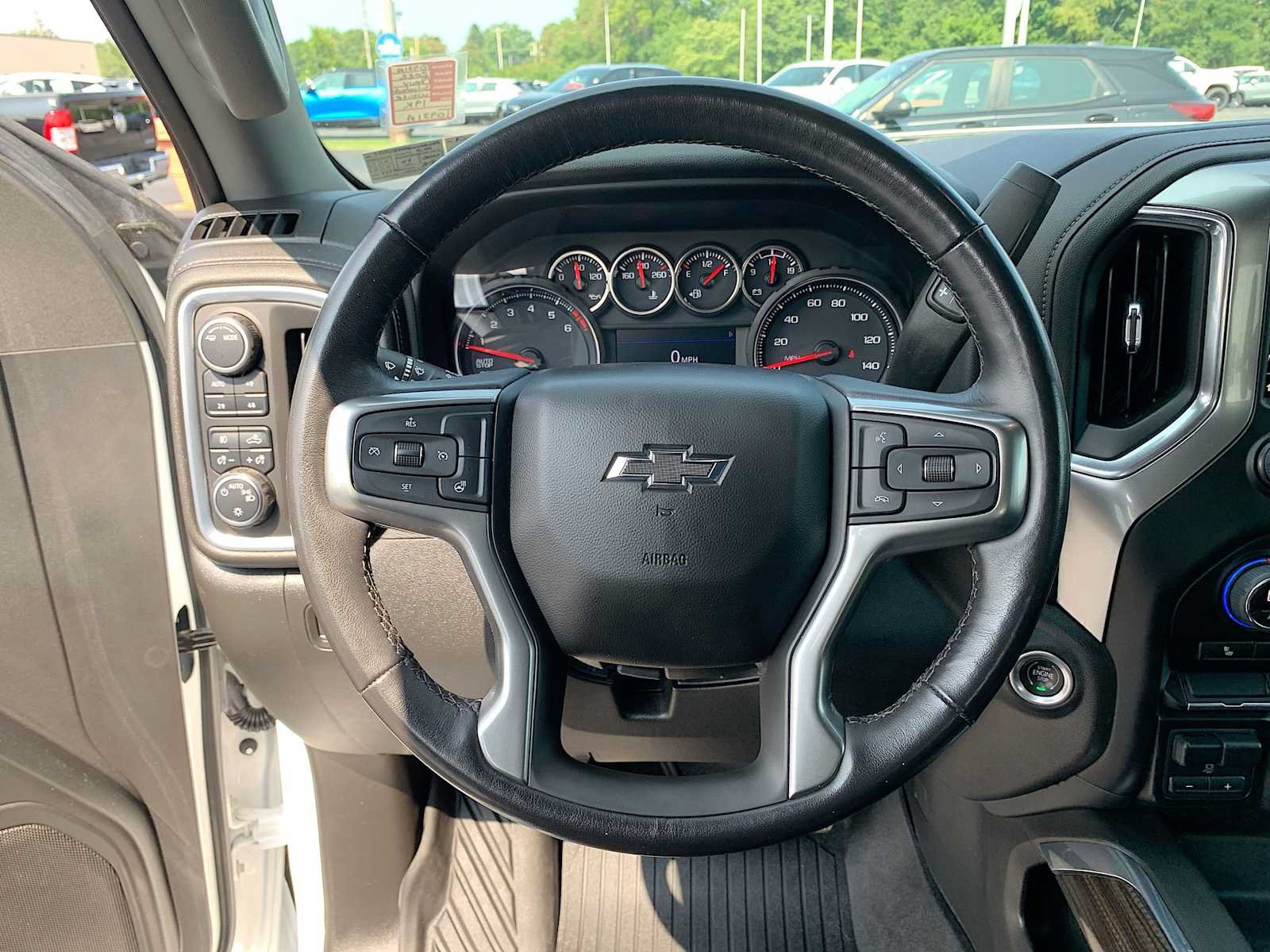Certified 2022 Chevrolet Silverado 1500 RST AWD/4WD image 11