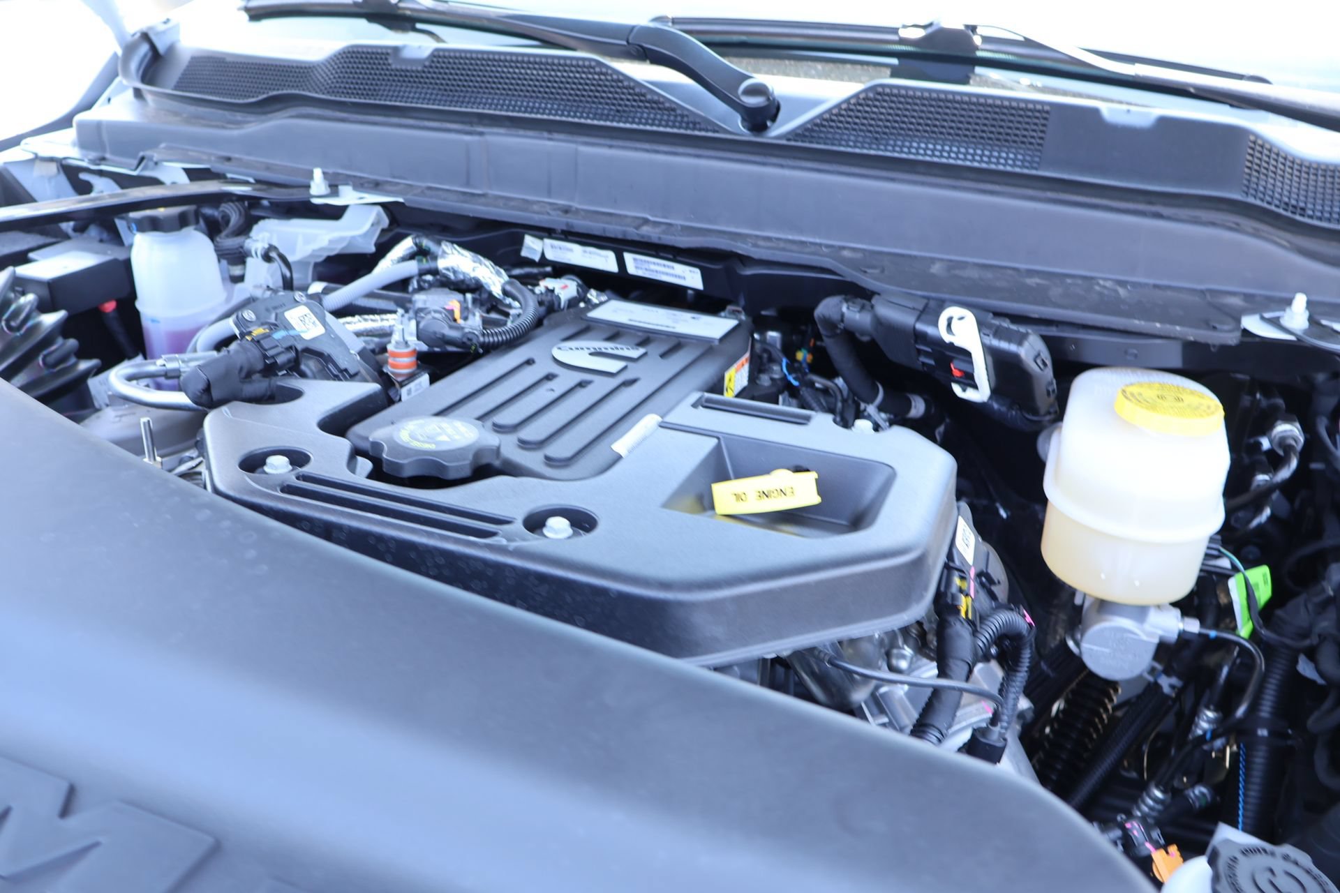 New 2026 RAM 3500 Tradesman AWD/4WD image 19