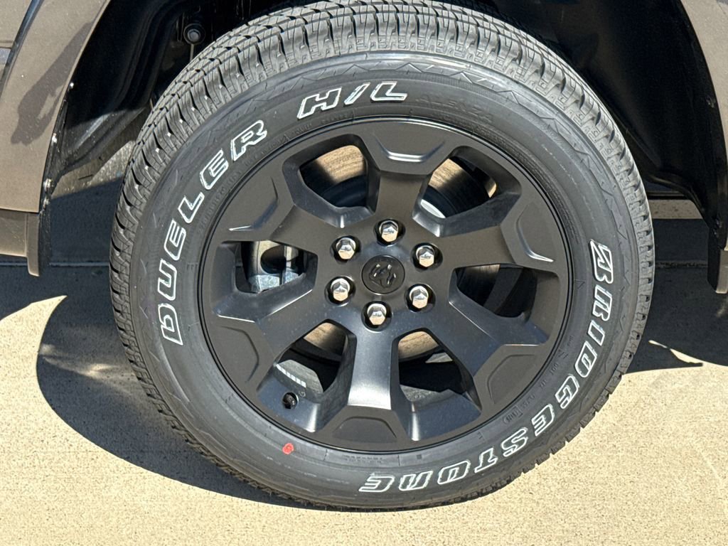 New 2026 RAM 1500 2WD Crew Cab image 9