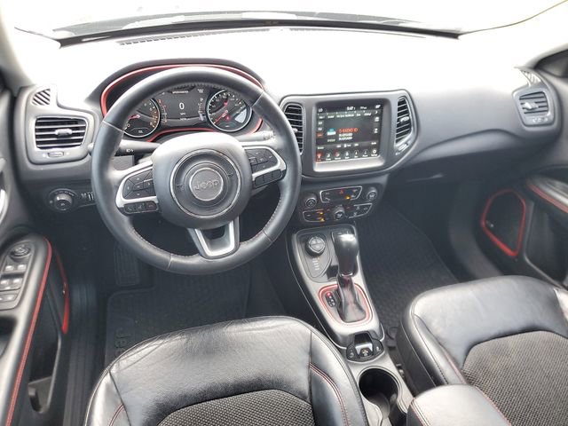 Used 2018 Jeep Compass Trailhawk w/ Navigation Group AWD/4WD image 21