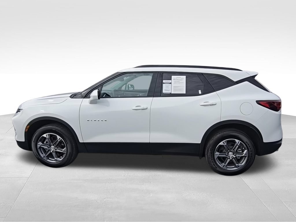 Used 2024 Chevrolet Blazer LT w/ Convenience Package FWD image 7