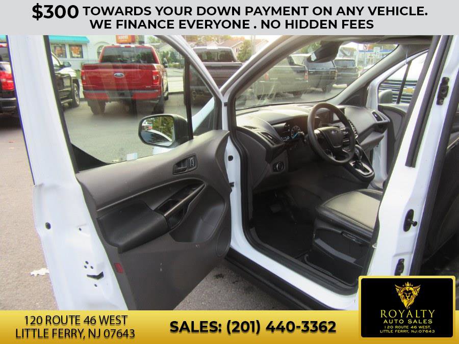 Used 2019 Ford Transit Connect XL image 36