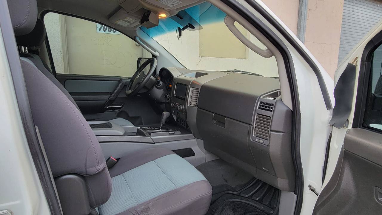 Used 2007 Nissan Titan SE RWD image 26