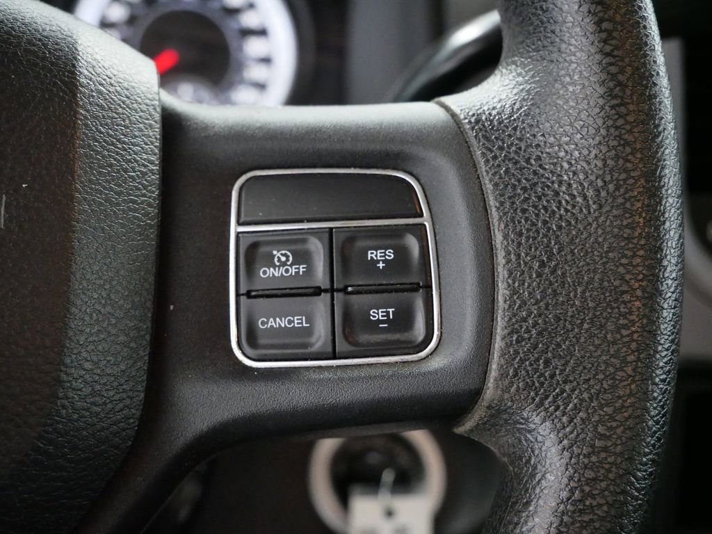 Used 2014 RAM 2500 Tradesman w/ Chrome Appearance Group image 25