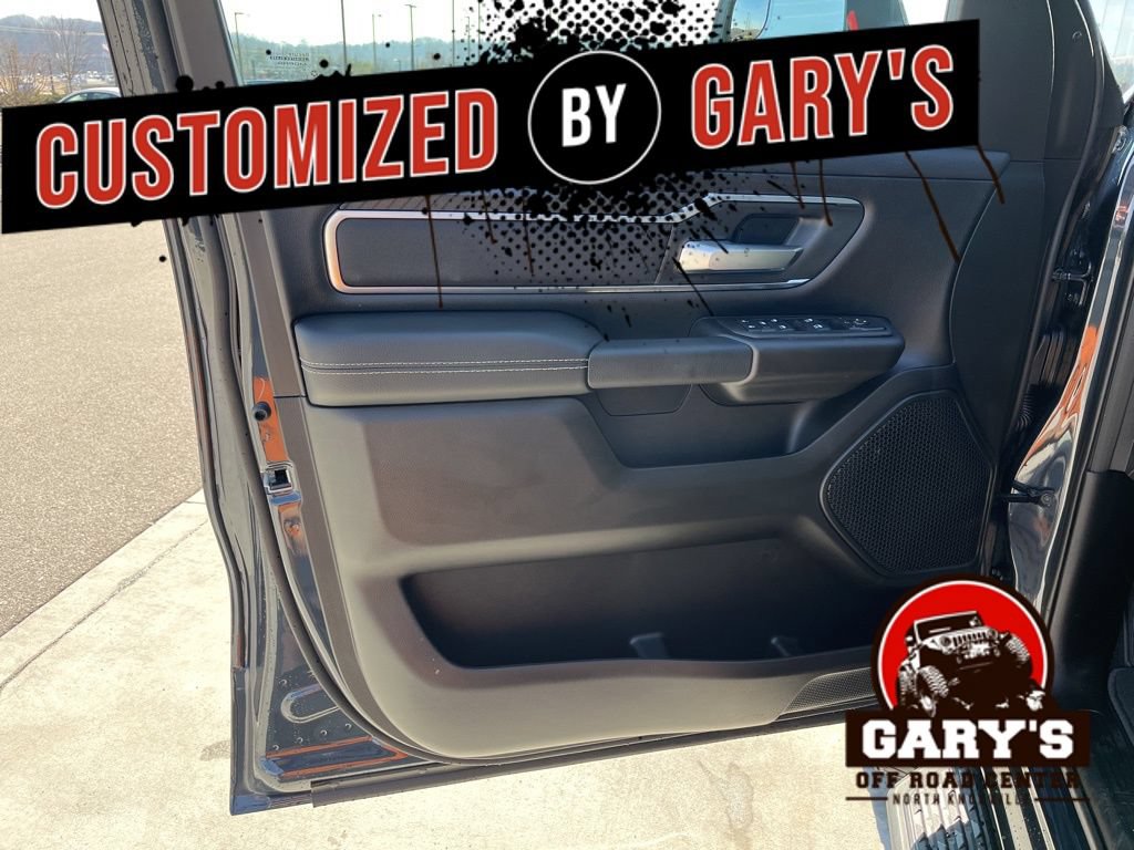 New 2026 RAM 1500 Big Horn w/ Night Edition AWD/4WD image 9