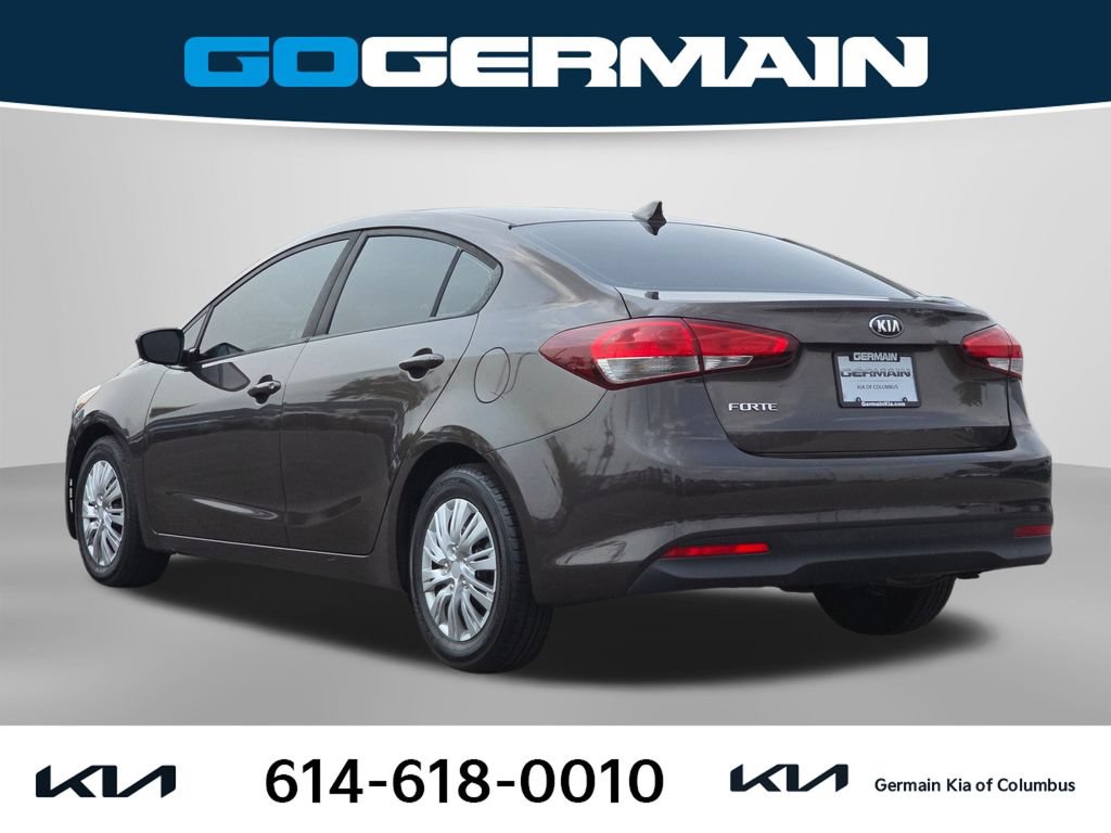 Used 2017 Kia Forte LX FWD image 11