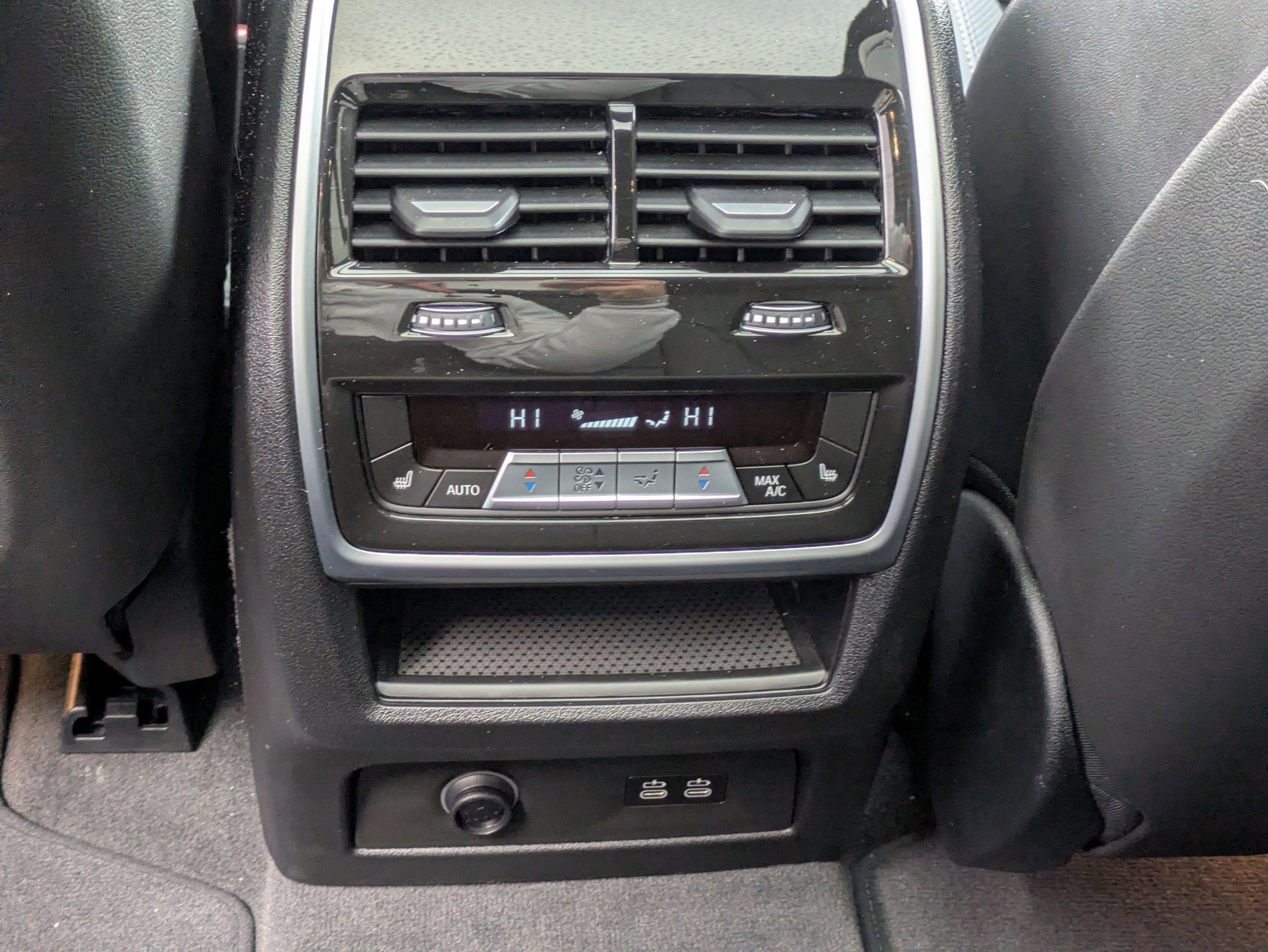 Used 2025 BMW X5 M60i image 27