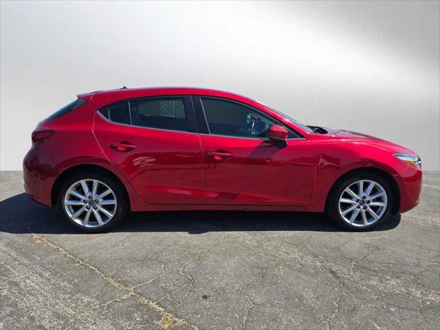 Used 2017 MAZDA MAZDA3 Touring image 2