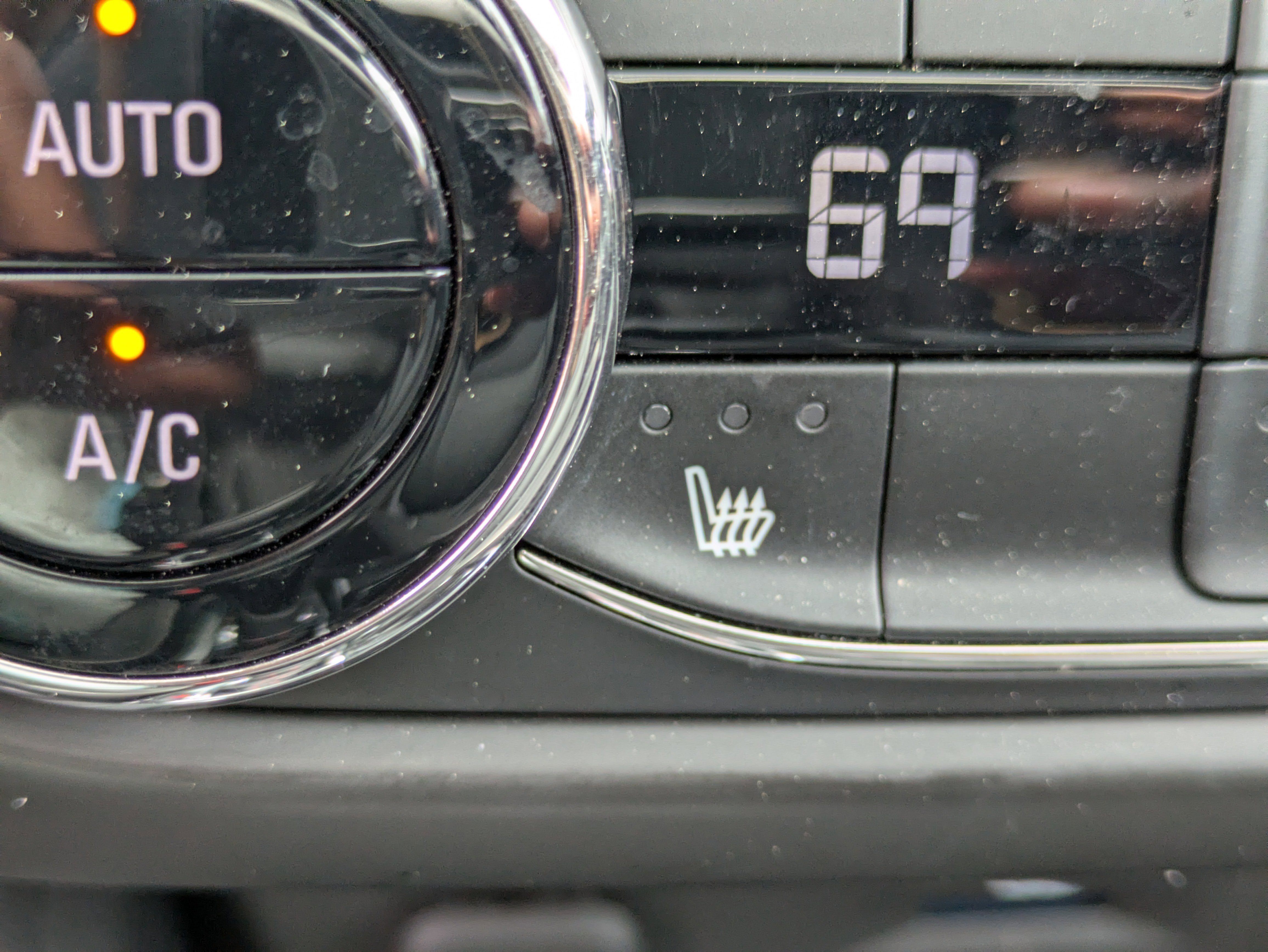 Used 2023 Chevrolet TrailBlazer RS w/ Sun and Liftgate Package image 24