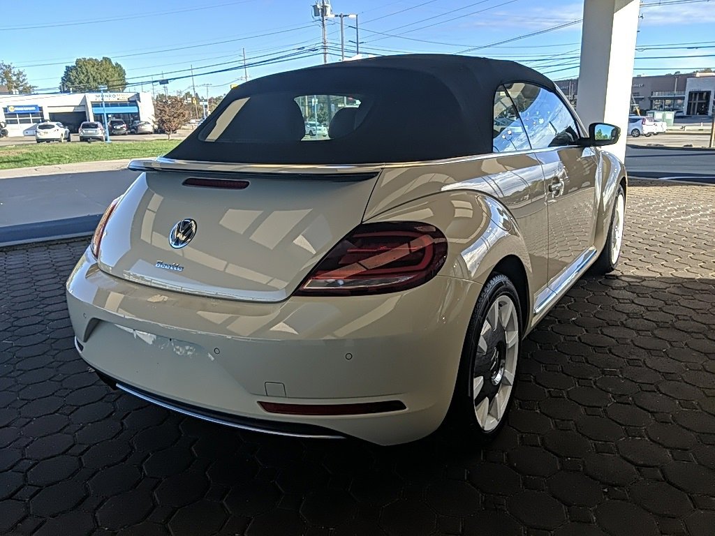 Used 2019 Volkswagen Beetle 2.0T Final Edition SEL image 5