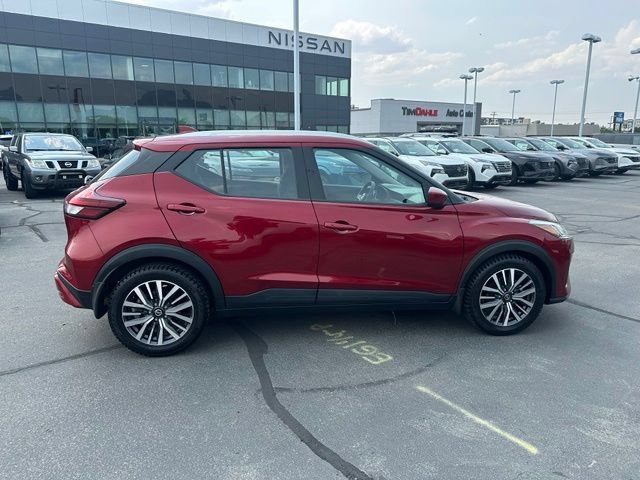 Used 2021 Nissan Kicks SV FWD image 13