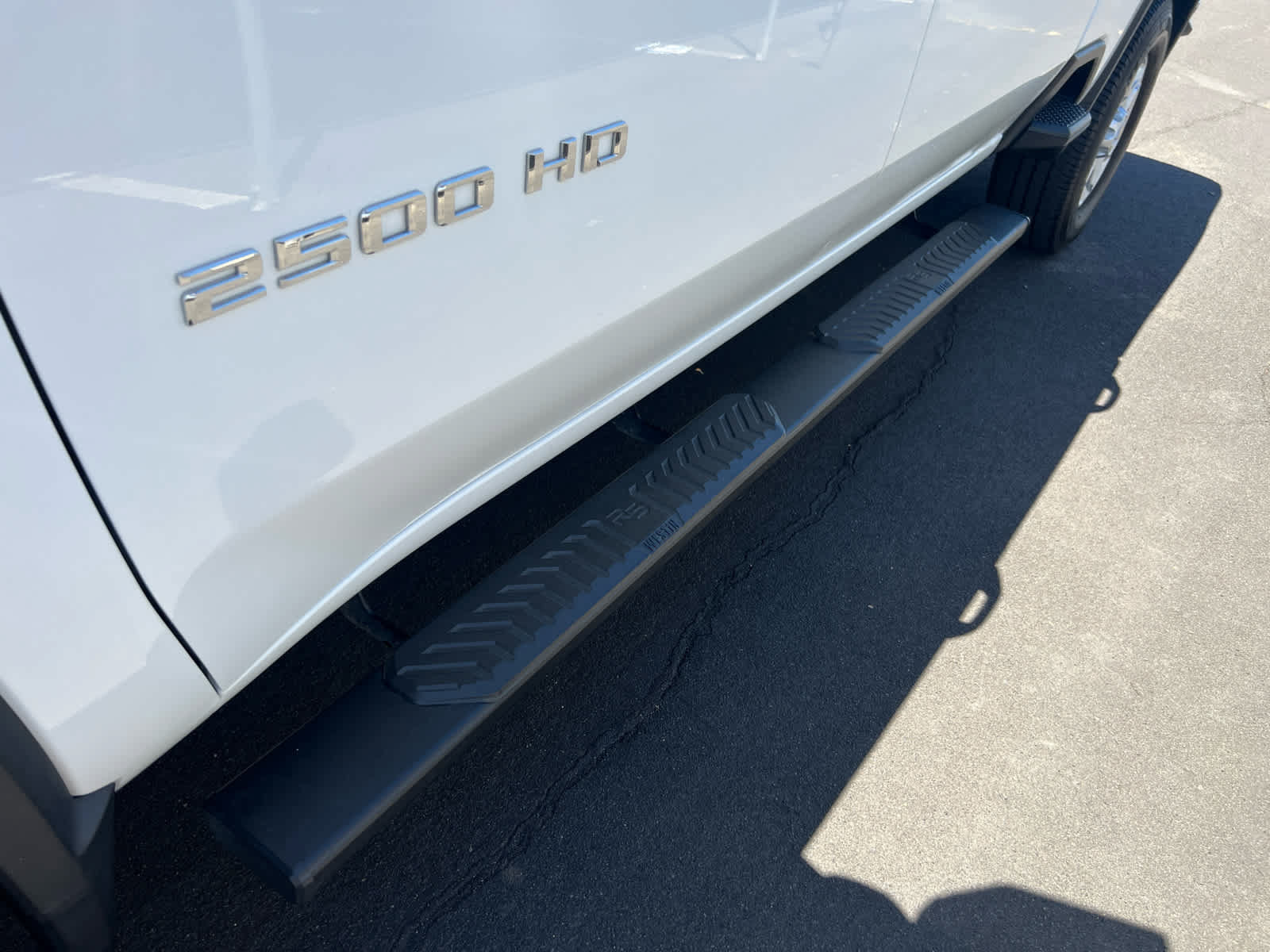 Used 2022 Chevrolet Silverado 2500 LTZ w/ LTZ Plus Package AWD/4WD image 7