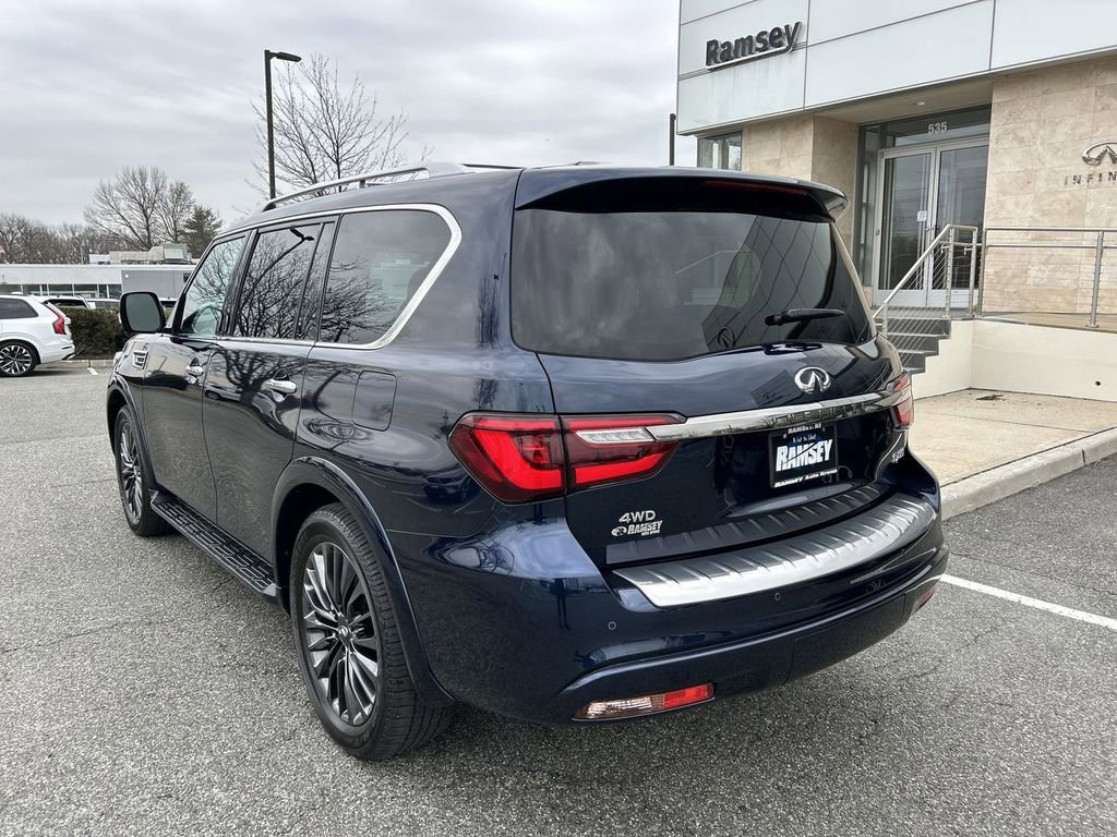 Certified 2023 INFINITI QX80 Premium Select w/ Cargo Package image 6