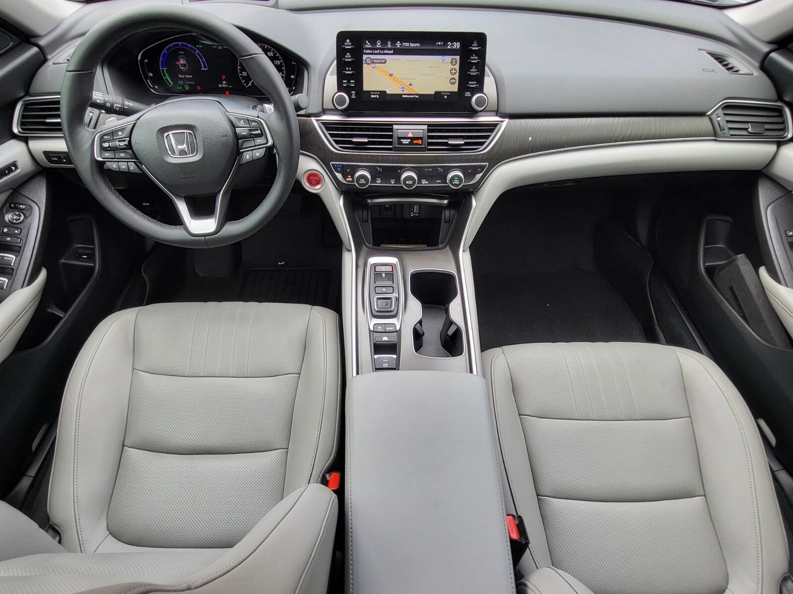 Used 2019 Honda Accord Touring image 13