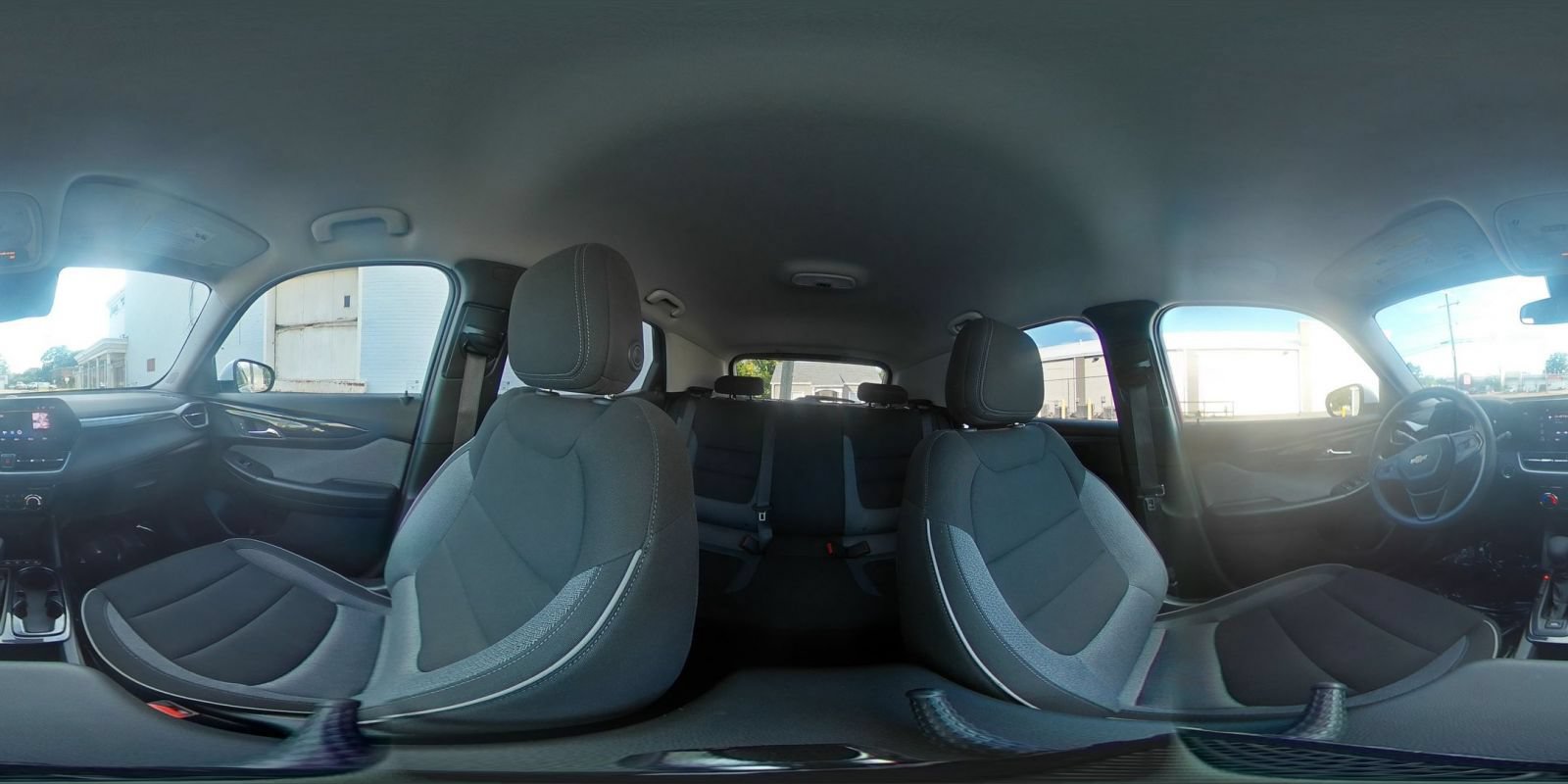 Used 2025 Chevrolet TrailBlazer LT FWD image 36