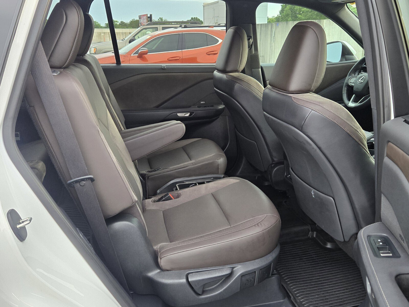 Certified 2024 Lexus TX 350 FWD w/ Technology Package image 18