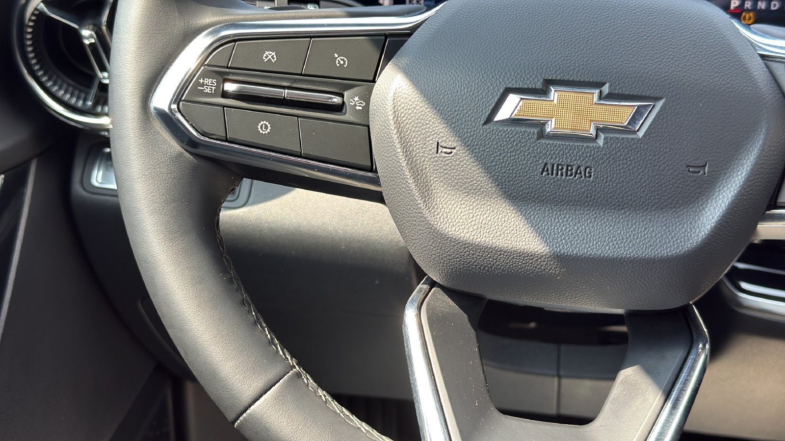 Used 2026 Chevrolet Equinox LT AWD/4WD image 15