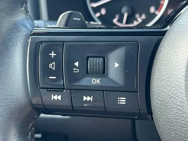 Used 2023 Nissan Rogue SL AWD/4WD image 20