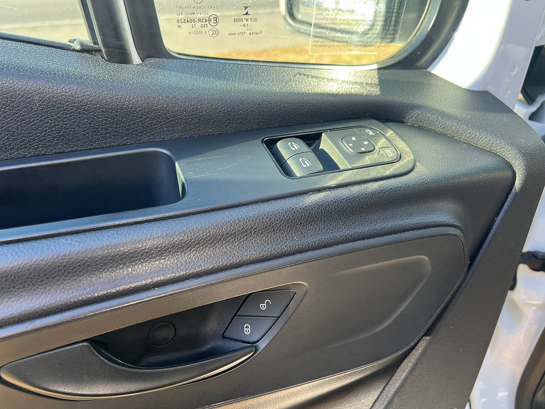 Used 2020 Mercedes-Benz Sprinter 2500 image 17