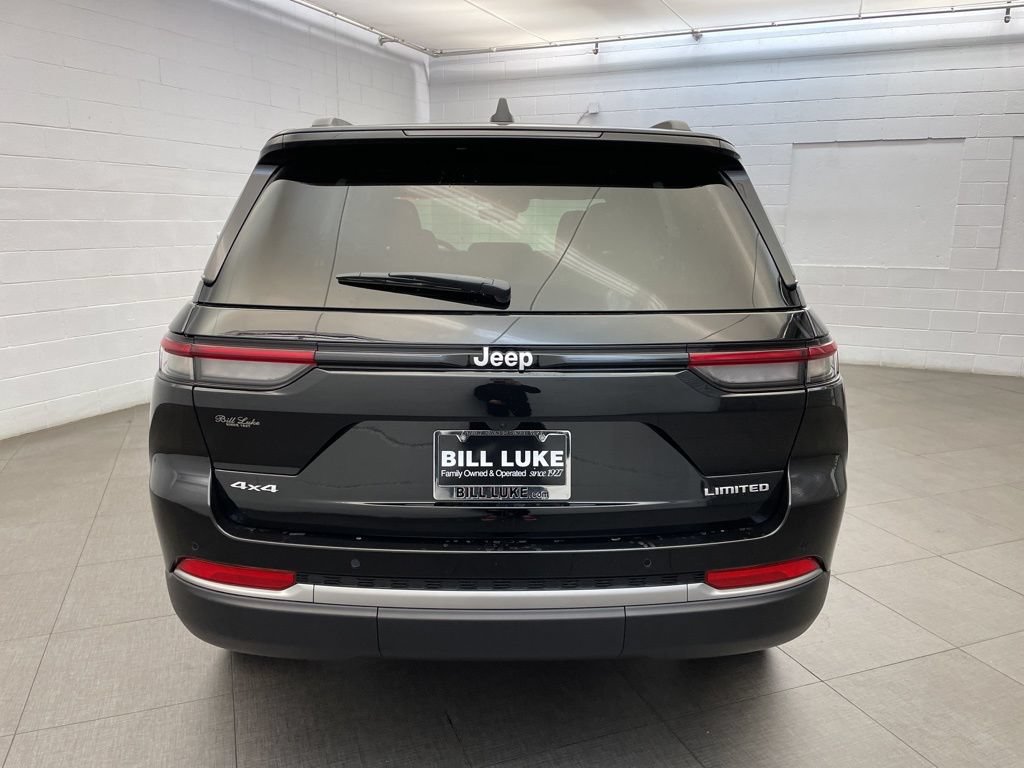 New 2026 Jeep Grand Cherokee Limited AWD/4WD image 4