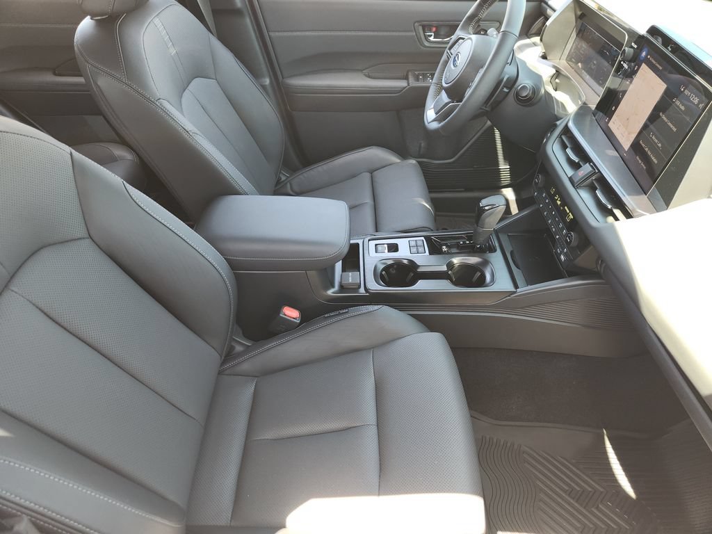 Certified 2026 Subaru Outback Touring AWD/4WD image 12