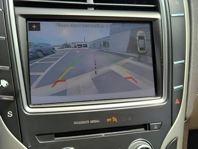 Used 2019 Lincoln Nautilus Select AWD/4WD image 25