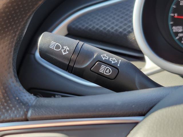 Used 2025 Chevrolet Malibu LT FWD image 14