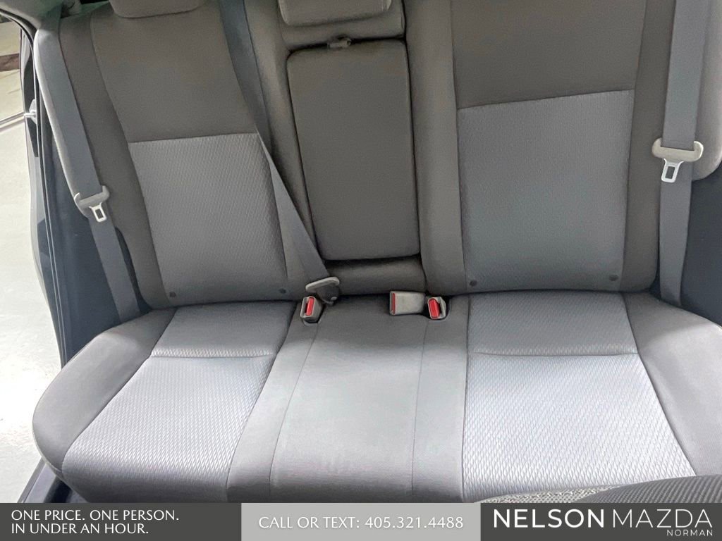 Used 2016 Toyota Corolla LE FWD image 26