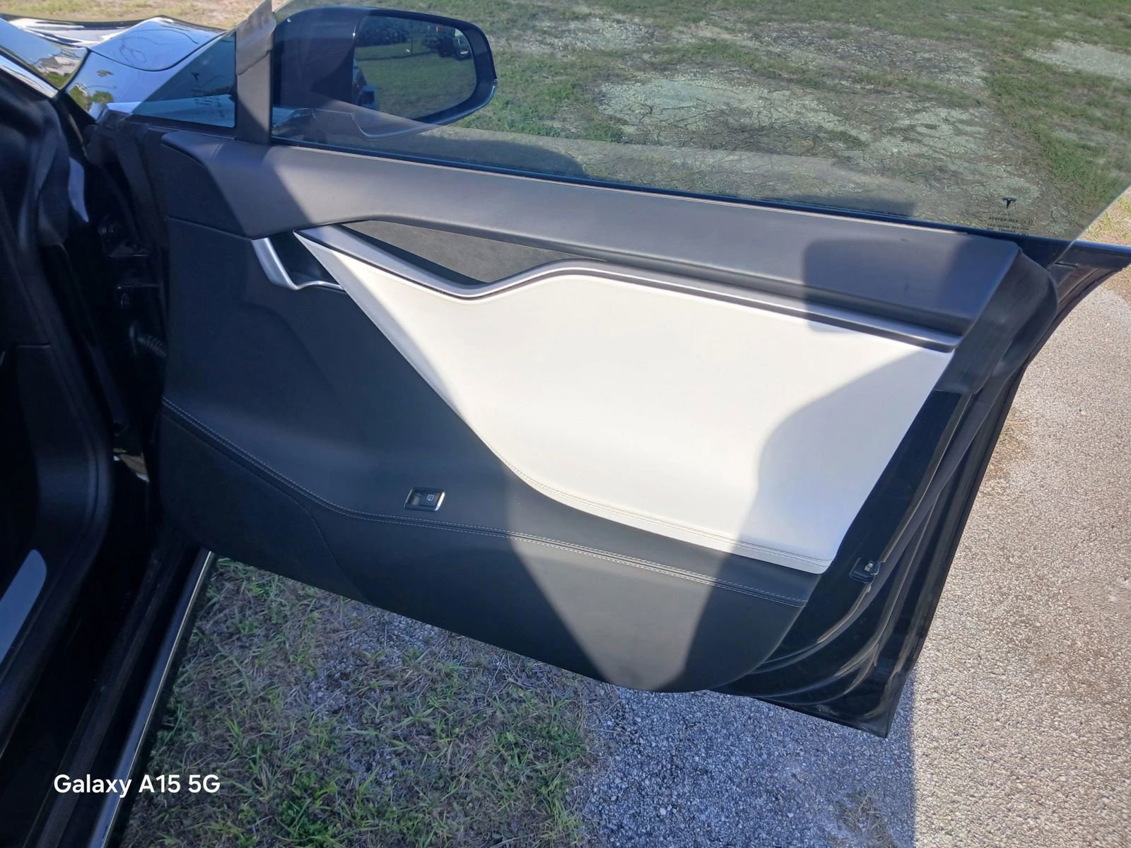 Used 2020 Tesla Model S Long Range Plus image 16