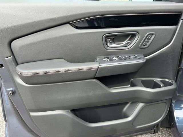 New 2026 Honda Pilot TrailSport image 14