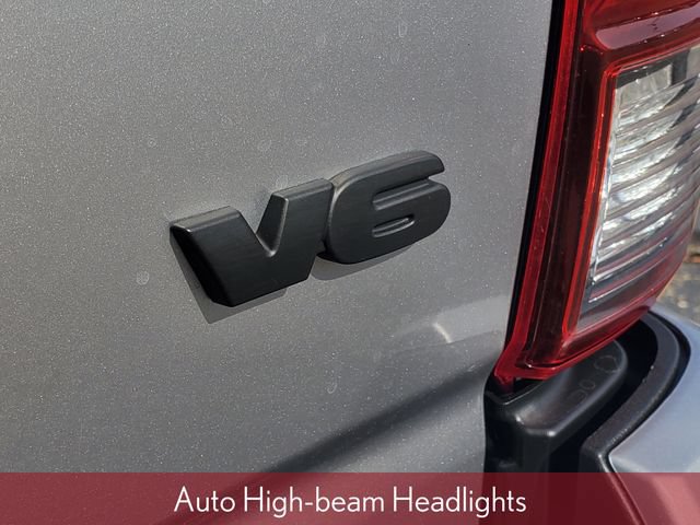 Used 2018 Toyota Tacoma TRD Sport w/ Technology Package AWD/4WD image 33