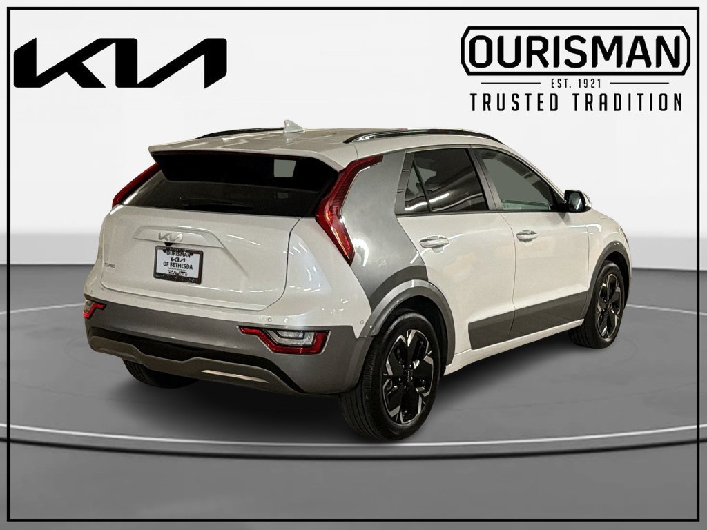 Certified 2023 Kia Niro Wave w/ Wave Preserve Package FWD image 4