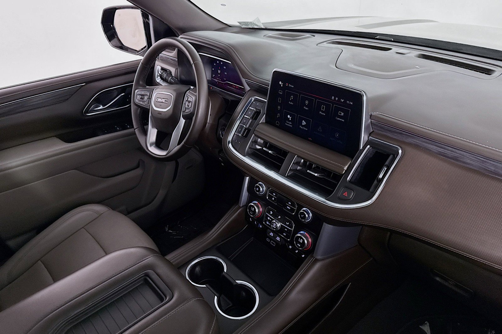 Used 2023 GMC Yukon XL SLT image 17